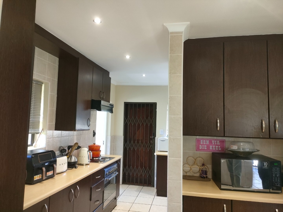  Bedroom Property for Sale in Bluewater Bay Eastern Cape